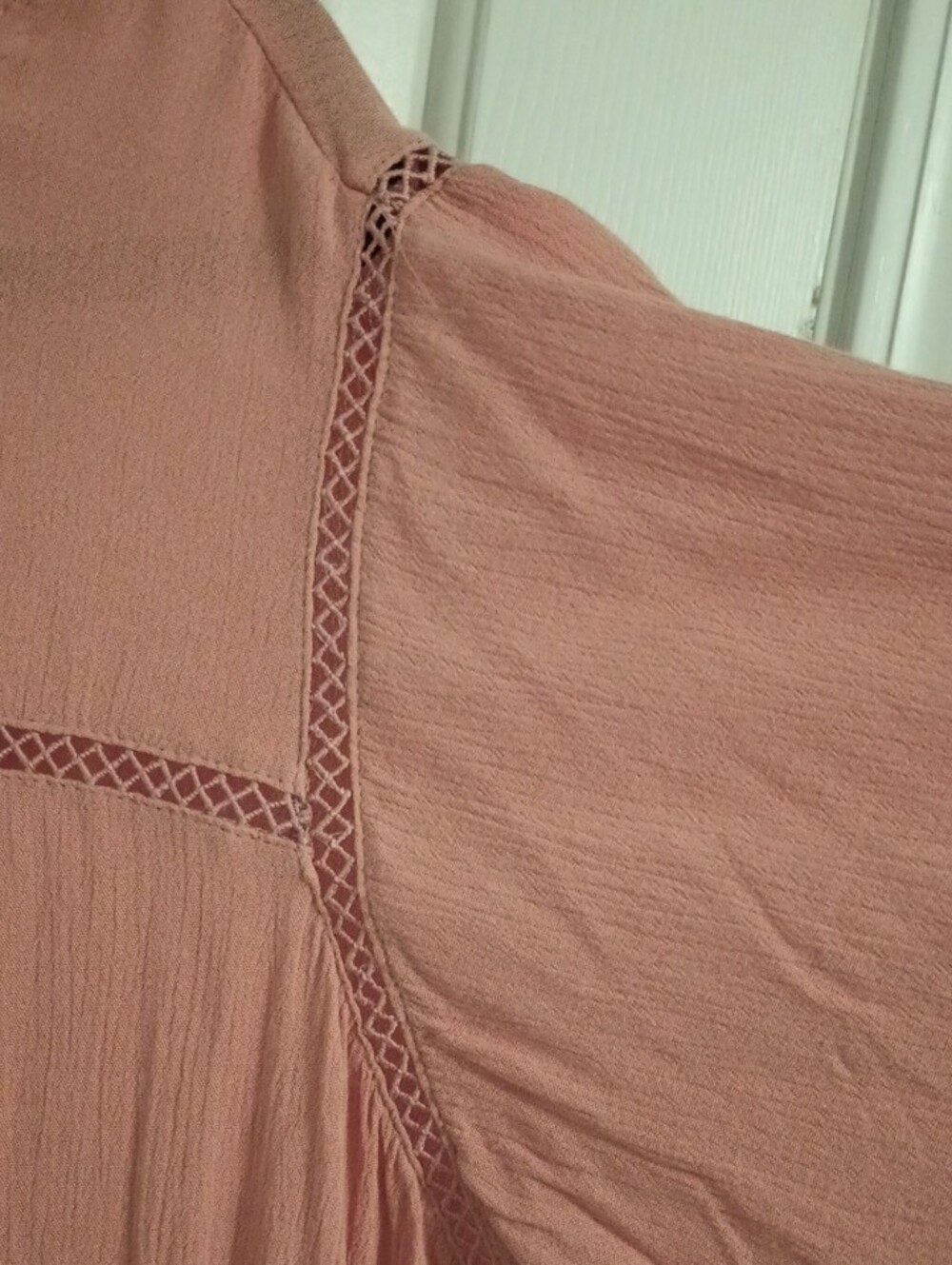 Ava & Viv Dusty Rose Crochet Yoke Short Sleeve Top - Picture 6 of 9